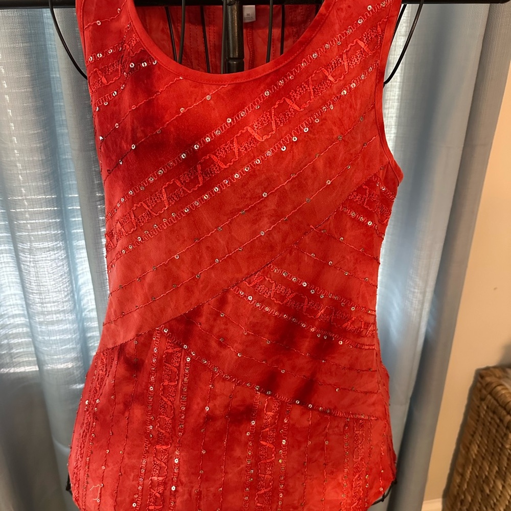 Vibrant Red Tank Top with Sleek Design